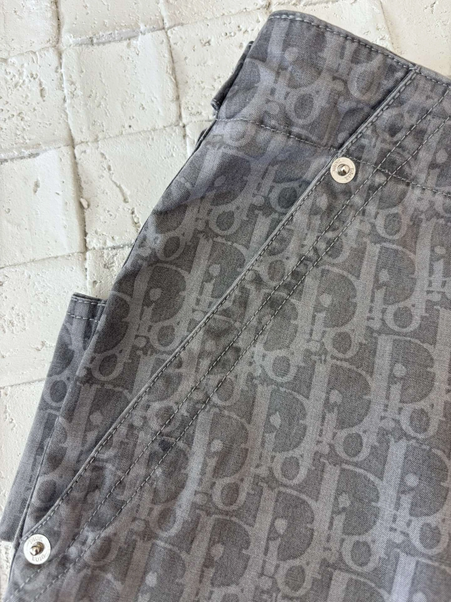 wg.luxury- 4ior item:E-F363F1110